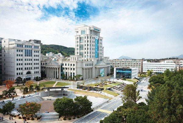 Universitas Terbaik di Korea Selatan Hankuk University of Foreign Studies