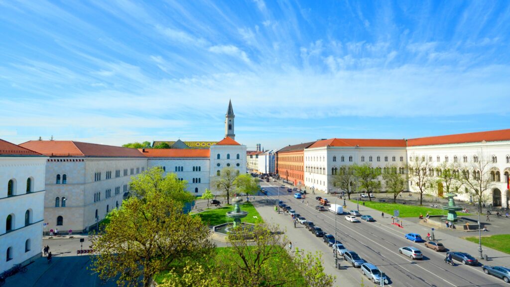 universitas terbaik di Jerman Ludwig-Maximilians-Universität München