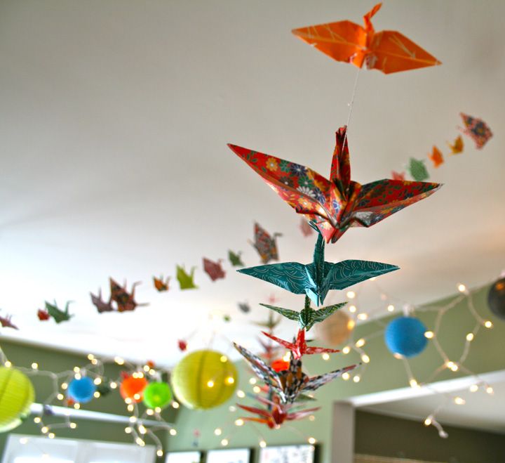 Model ruang kelas yang kreatif gantungan origami