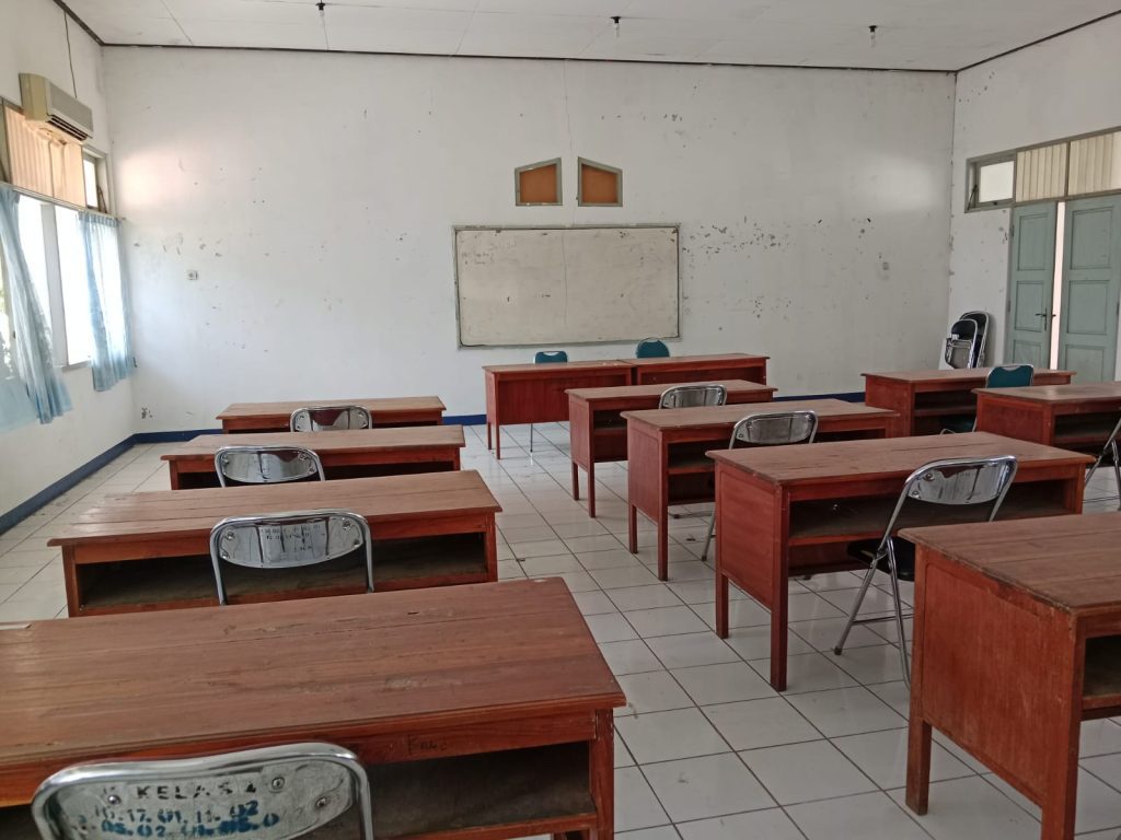 penyewaan ruang kelas kota kupang